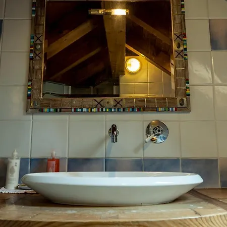 Casa Toma Bed & Breakfast