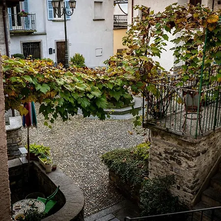 Casa Tomà Bed & Breakfast *