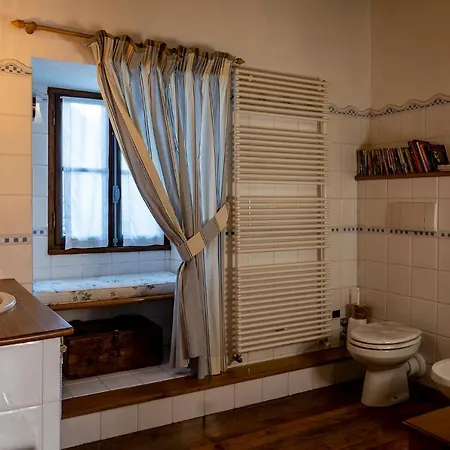 Casa Toma Bed & Breakfast 3*