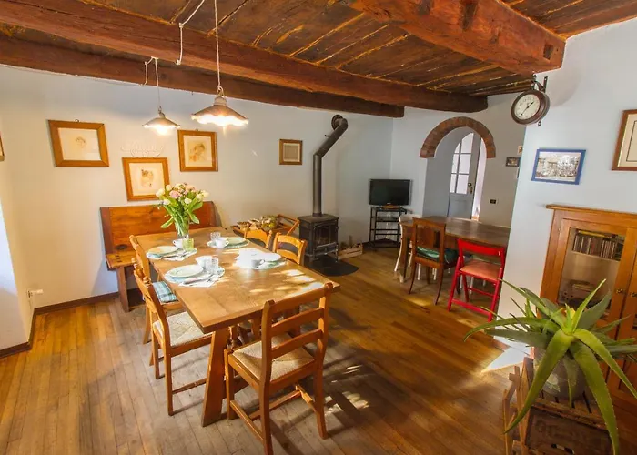 Casa Toma 3*