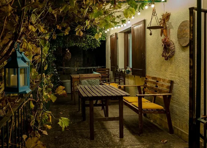 Casa Toma 3*