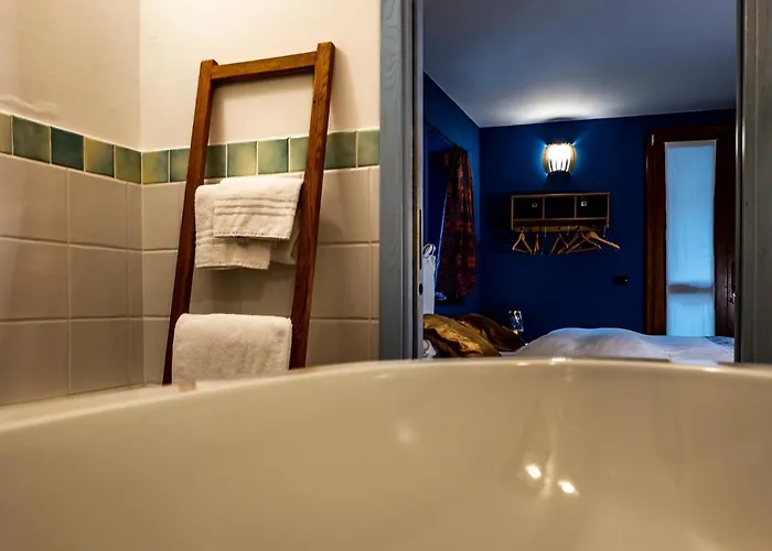 Casa Toma 3*